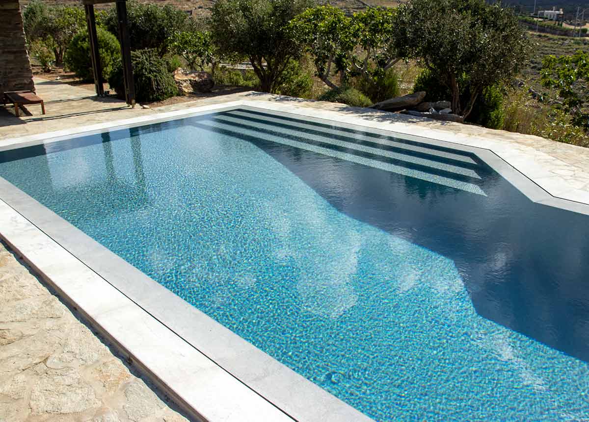 Pool renovation in Kea island